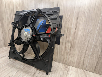 07-10 OEM BMW E70 X5 Electric Radiator Cooling Fan Shroud w/ Motor N52N N62N