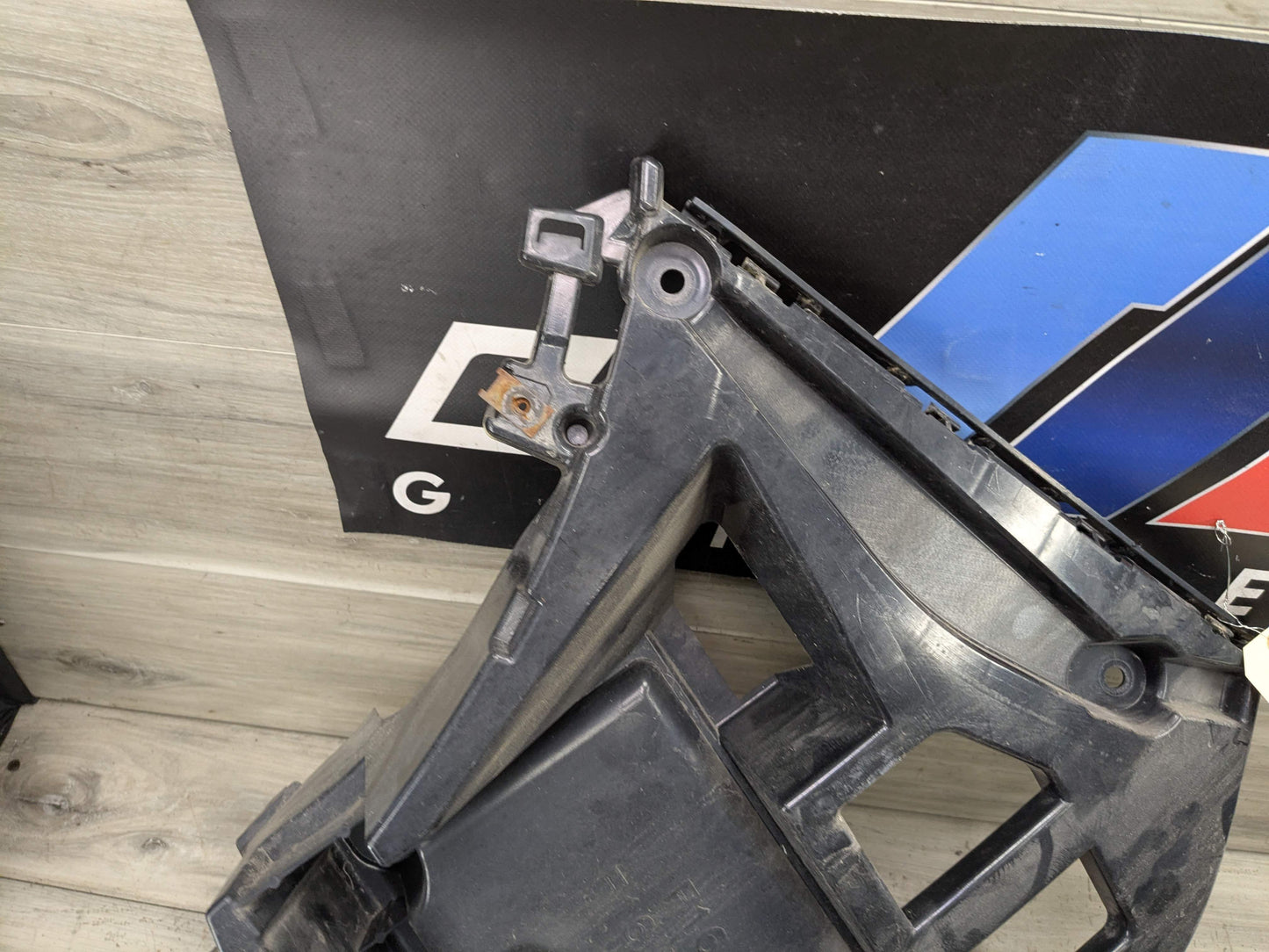 15-19 OEM BMW F16 X6 Rear Left Driver Bumper Supports Brackets Mounts Guide PAIR