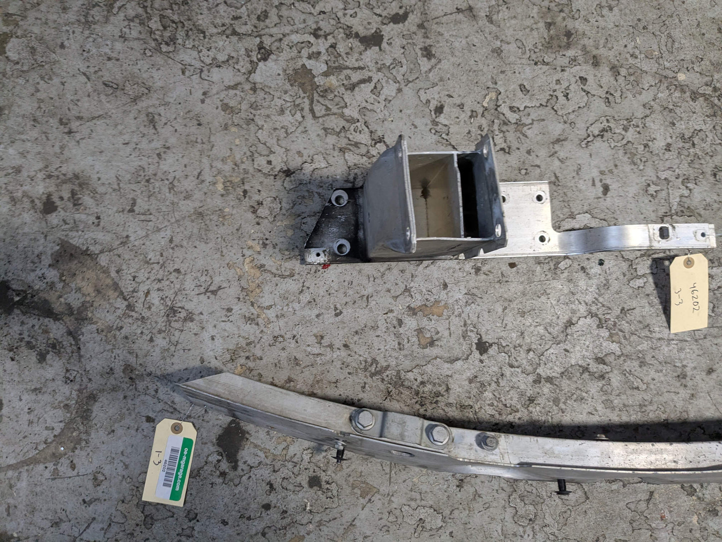 OEM BMW F15 F16 F85 F86 Front Bumper Reinforcement Impact Crash Bar Brackets SET