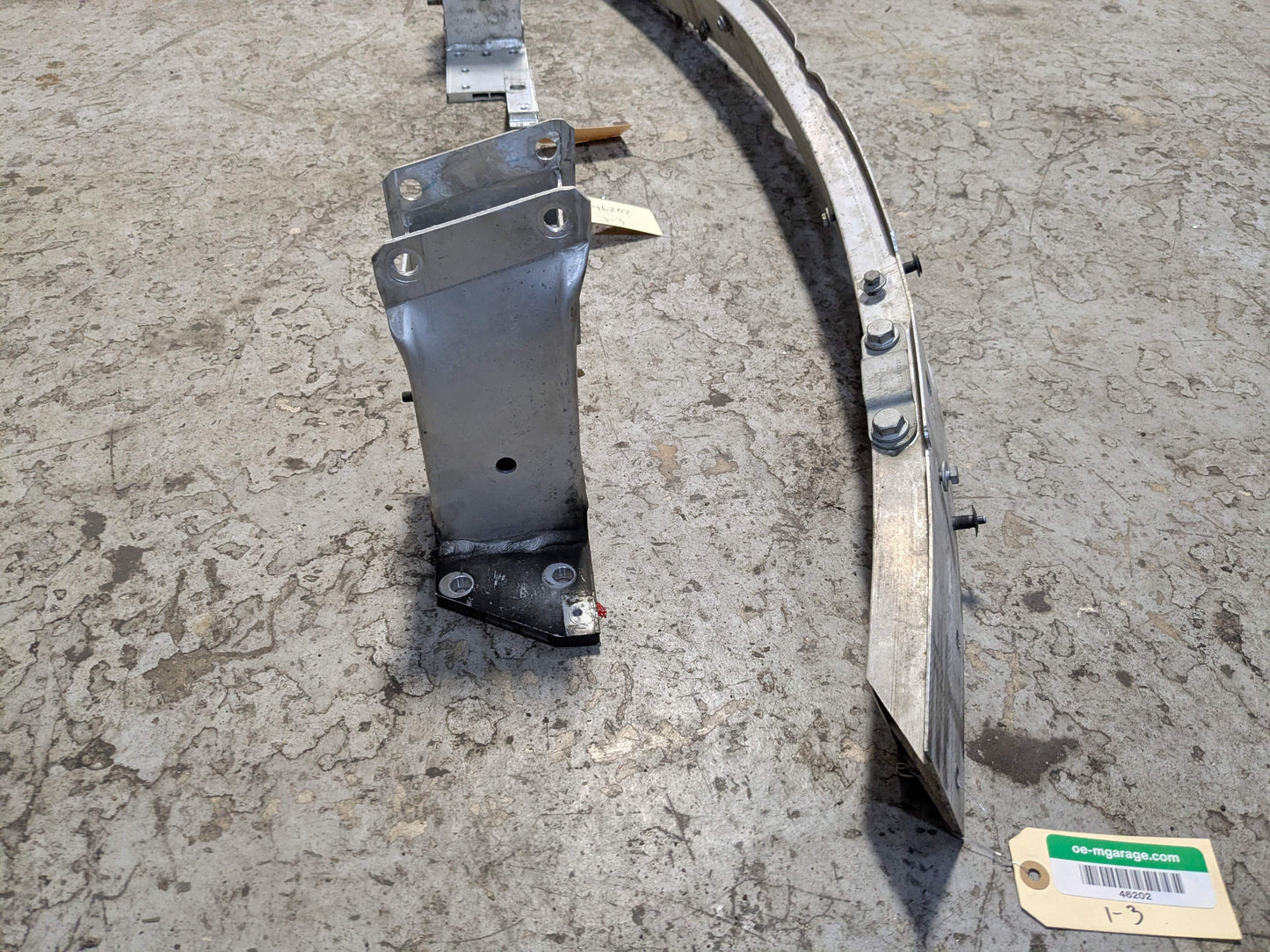 OEM BMW F15 F16 F85 F86 Front Bumper Reinforcement Impact Crash Bar Brackets SET