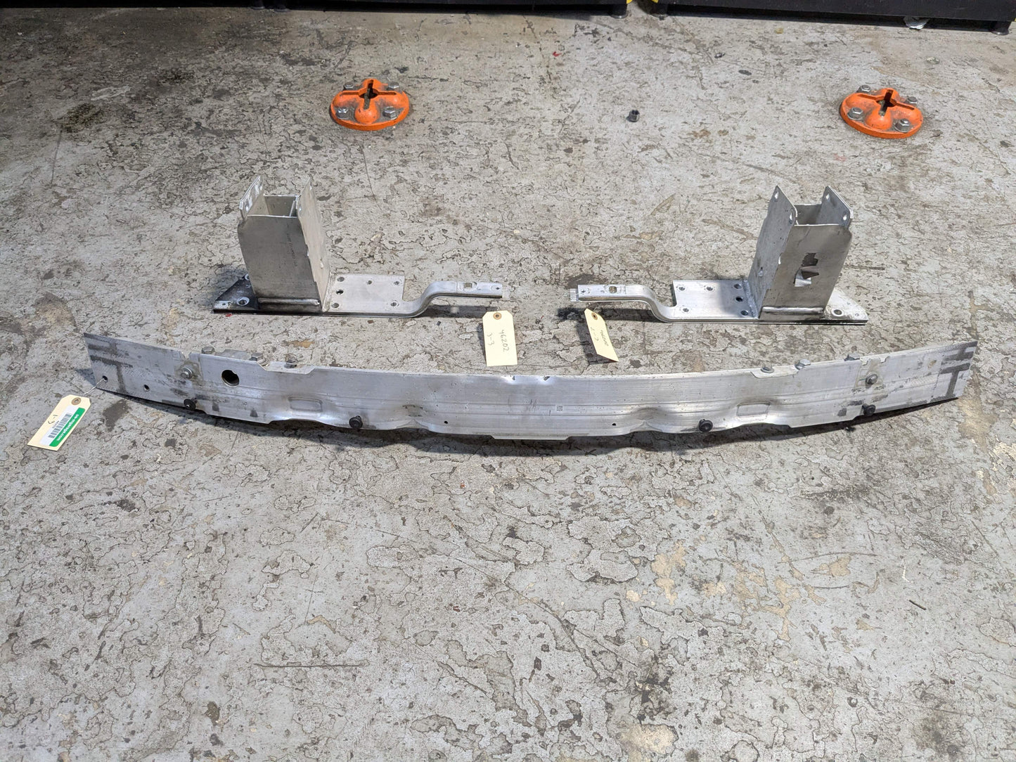 OEM BMW F15 F16 F85 F86 Front Bumper Reinforcement Impact Crash Bar Brackets SET