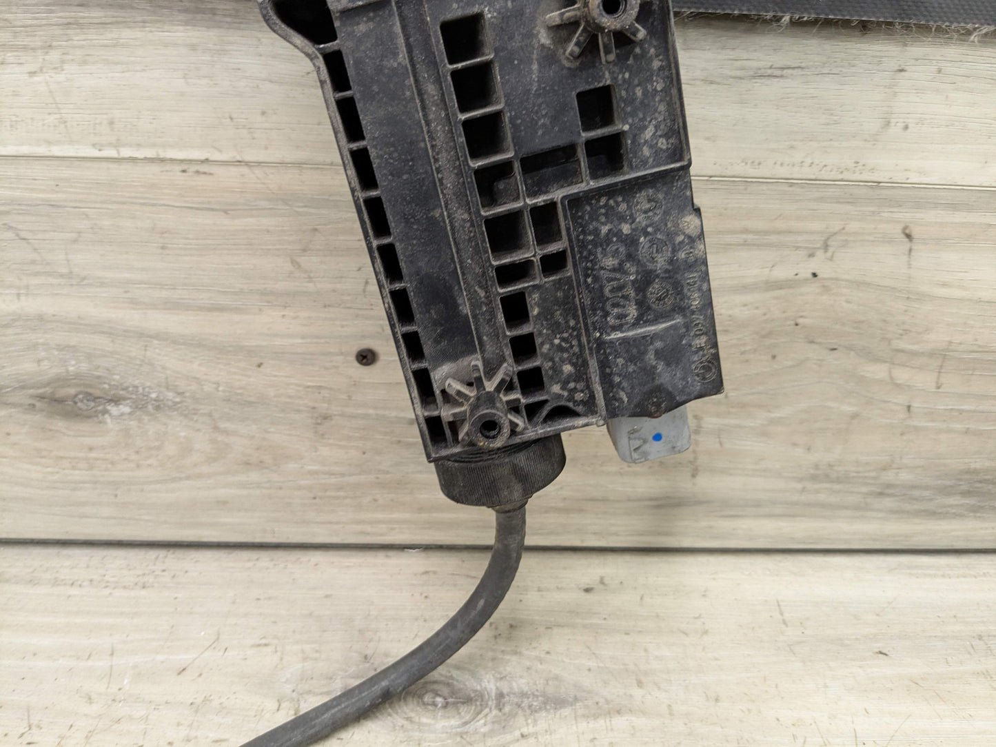 OEM BMW F15 F16 F85 F86 X5 X6 X5M Emergency Parking Brake Actuator Unit Motor