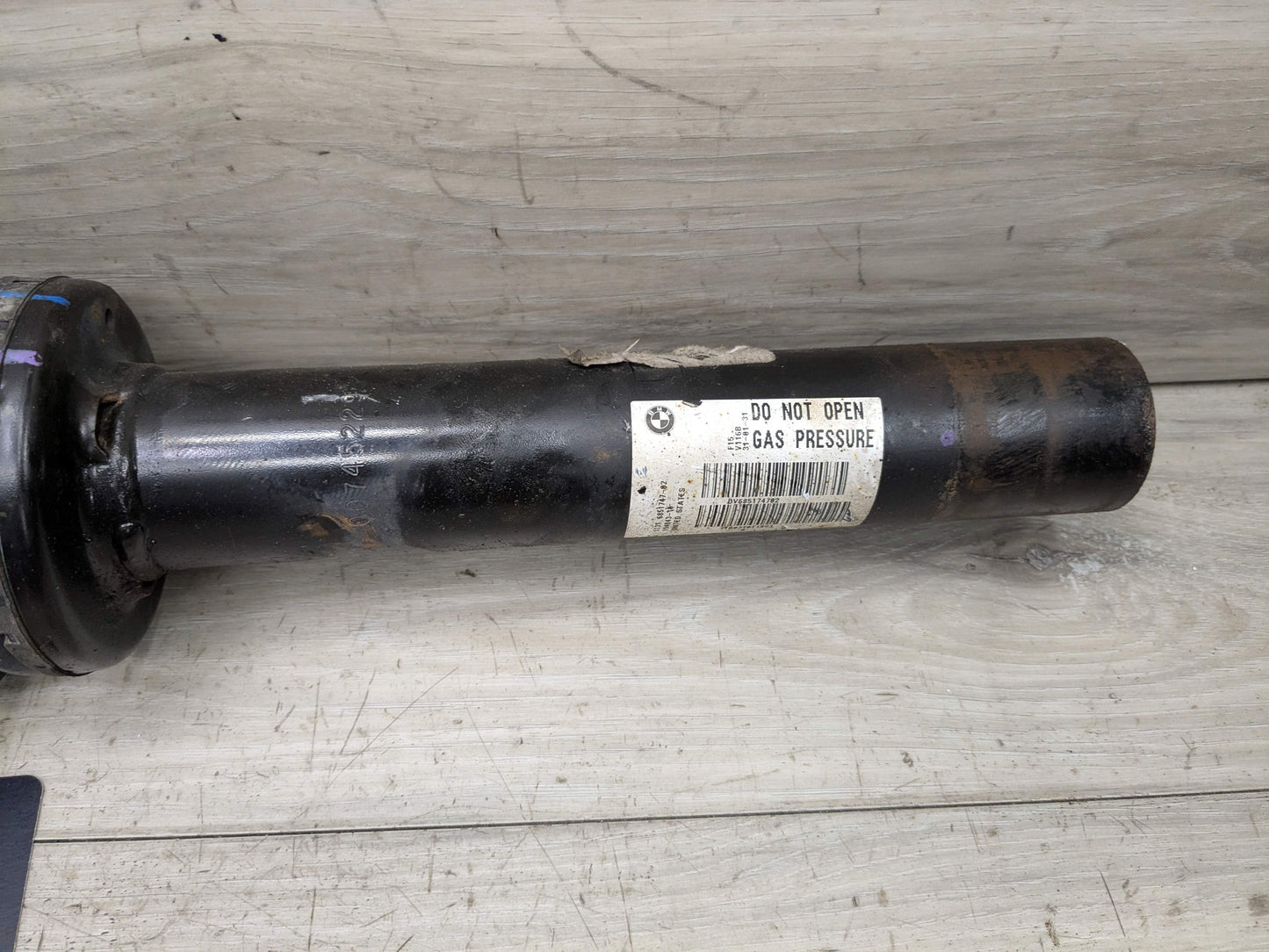 OEM BMW F15 F16 X5 X6 35iX 35dX FRONT Left Right Strut Shock Absorber Spring