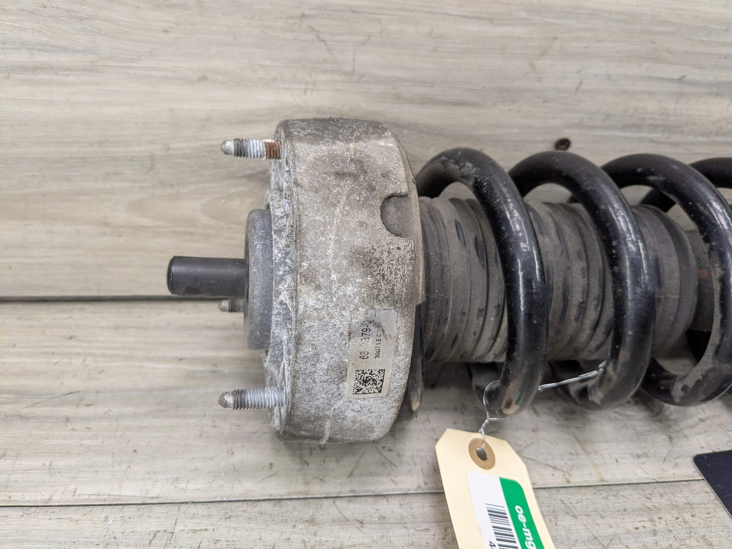 OEM BMW F15 F16 X5 X6 35iX 35dX FRONT Left Right Strut Shock Absorber Spring