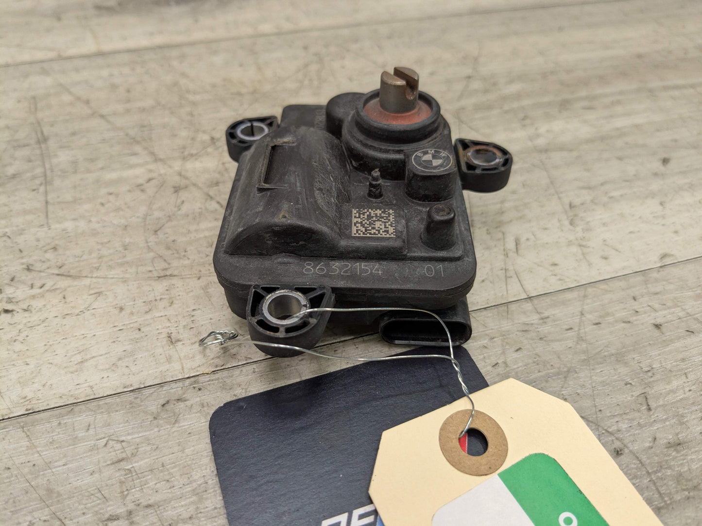 OEM BMW F15 F22 F23 F30 F32 F33 F36 F44 F48 Muffler Exhaust Flap Actuator Motor