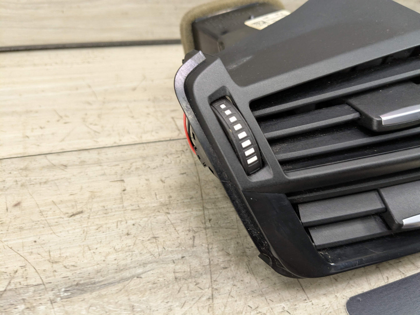 14-19 OEM BMW F15 F16 F85 F86 X5 X6 X5M X6M Left Driver Dash AC Air Vent Grille