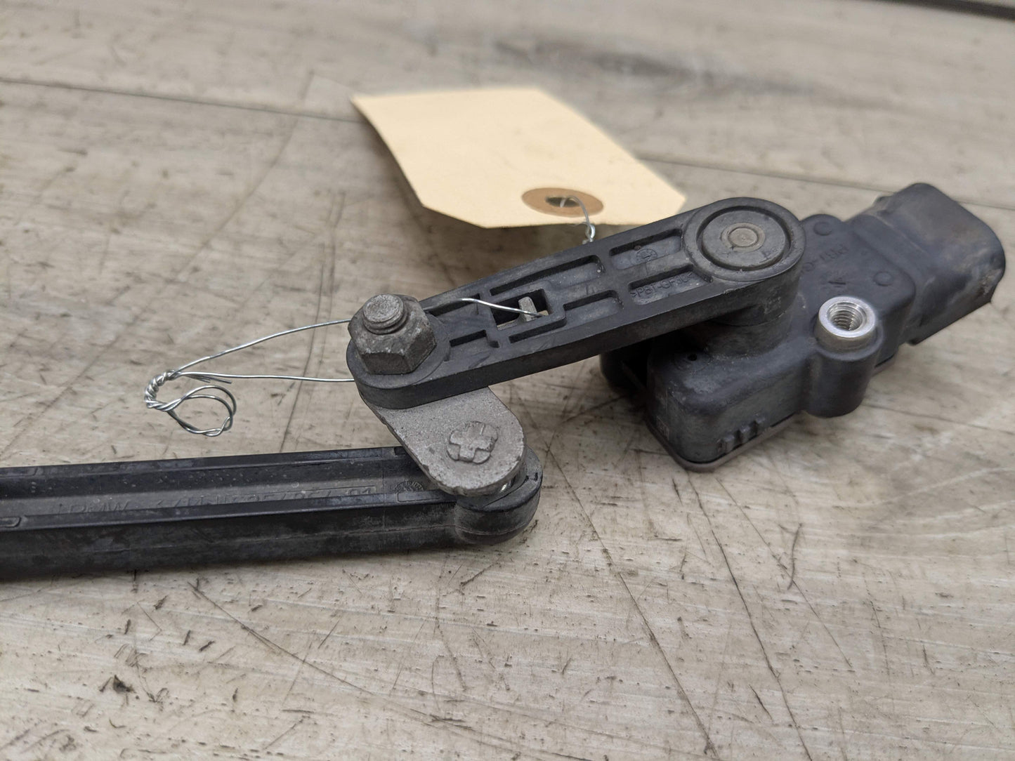 OEM BMW F15 F16 F85 F86 X5 X6 Front Rear Right Suspension Height Level Sensor