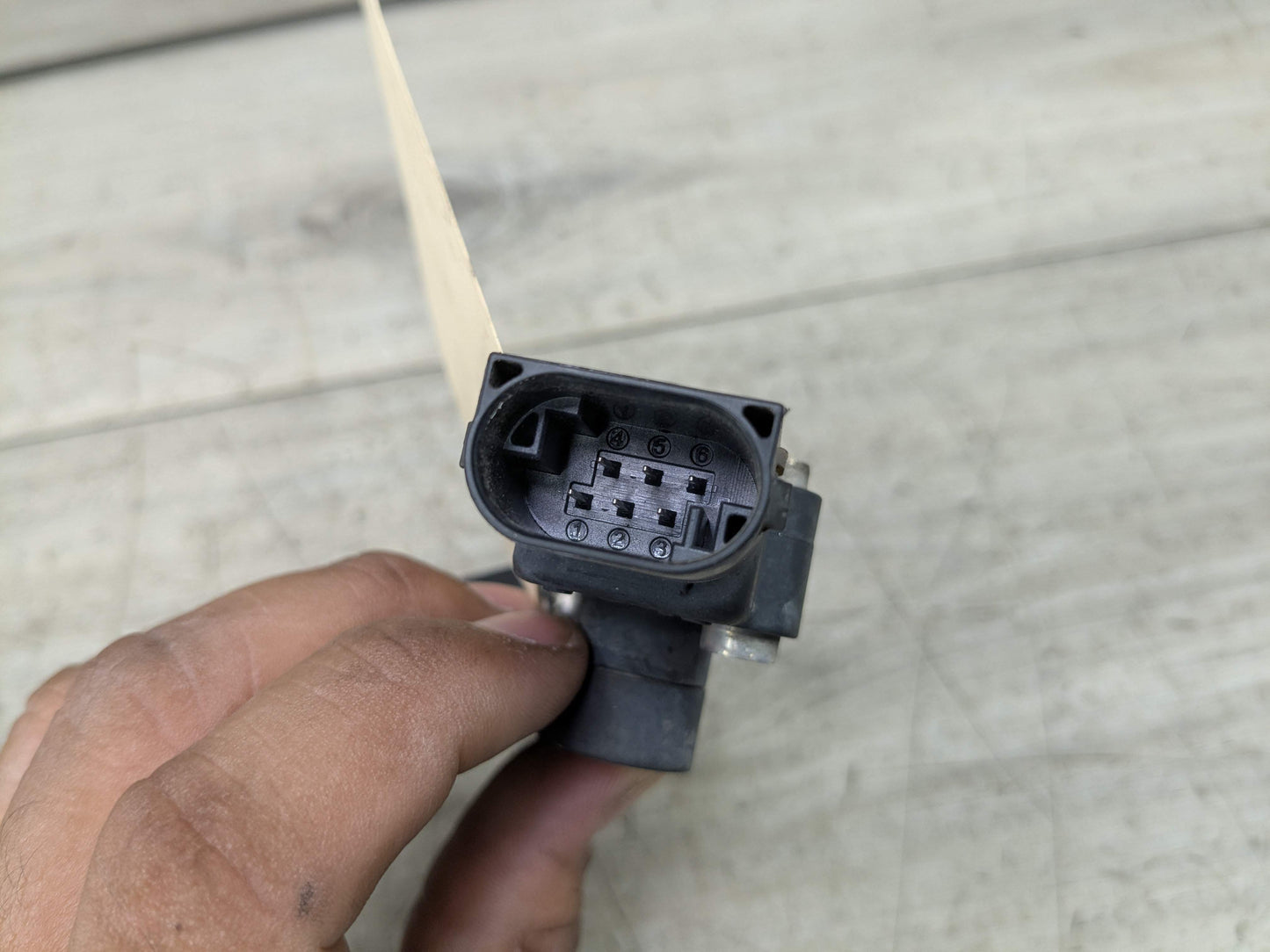 OEM BMW F15 F16 F85 F86 X5 X6 Front Rear Right Suspension Height Level Sensor