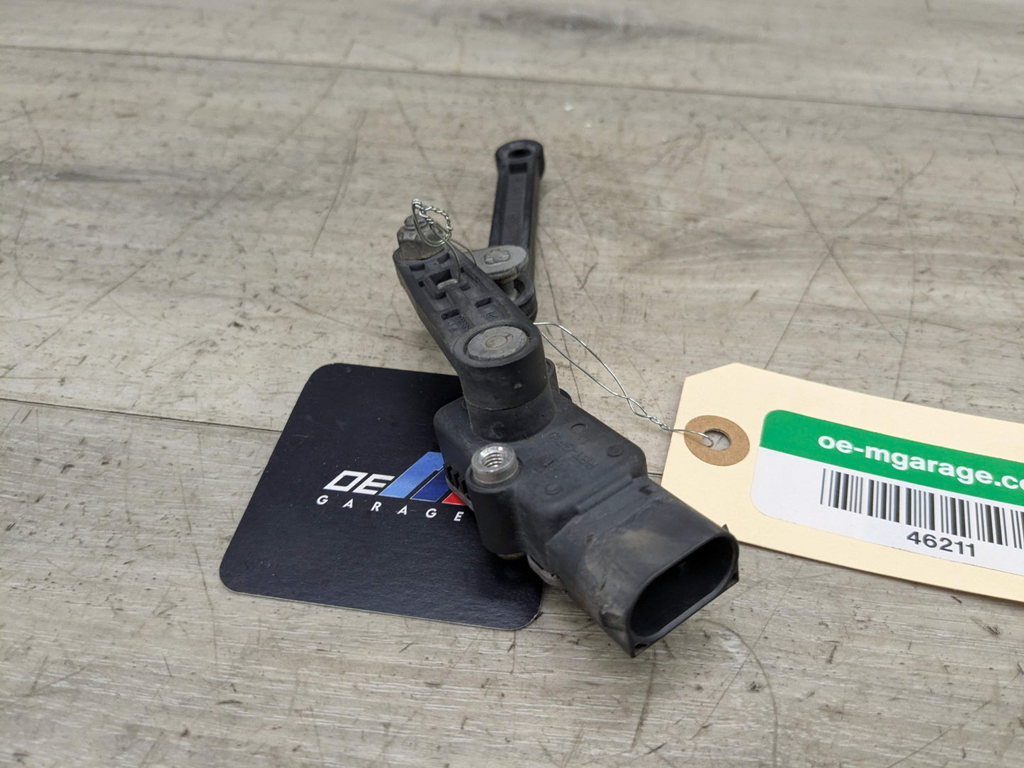 OEM BMW F15 F48 G01 G05 X5 Left Driver Suspension Headlight Height Level Sensor
