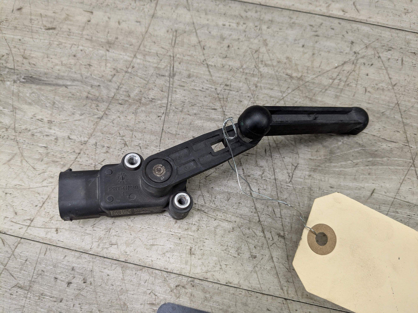 OEM BMW F15 F16 F85 F86 X5 X6 M Rear Left Right Suspension Height Level Sensor