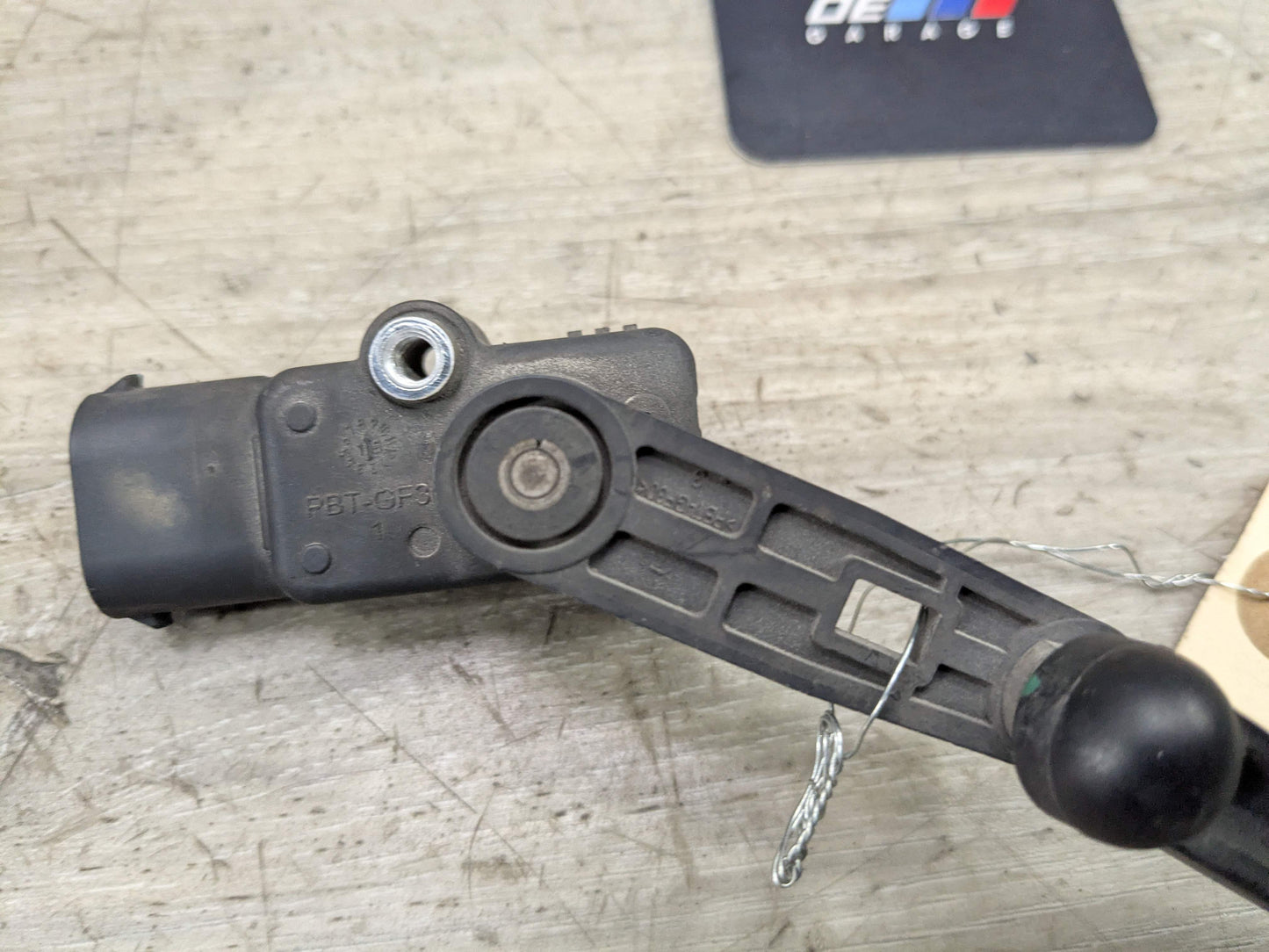 OEM BMW F15 F16 F85 F86 X5 X6 M Rear Left Right Suspension Height Level Sensor