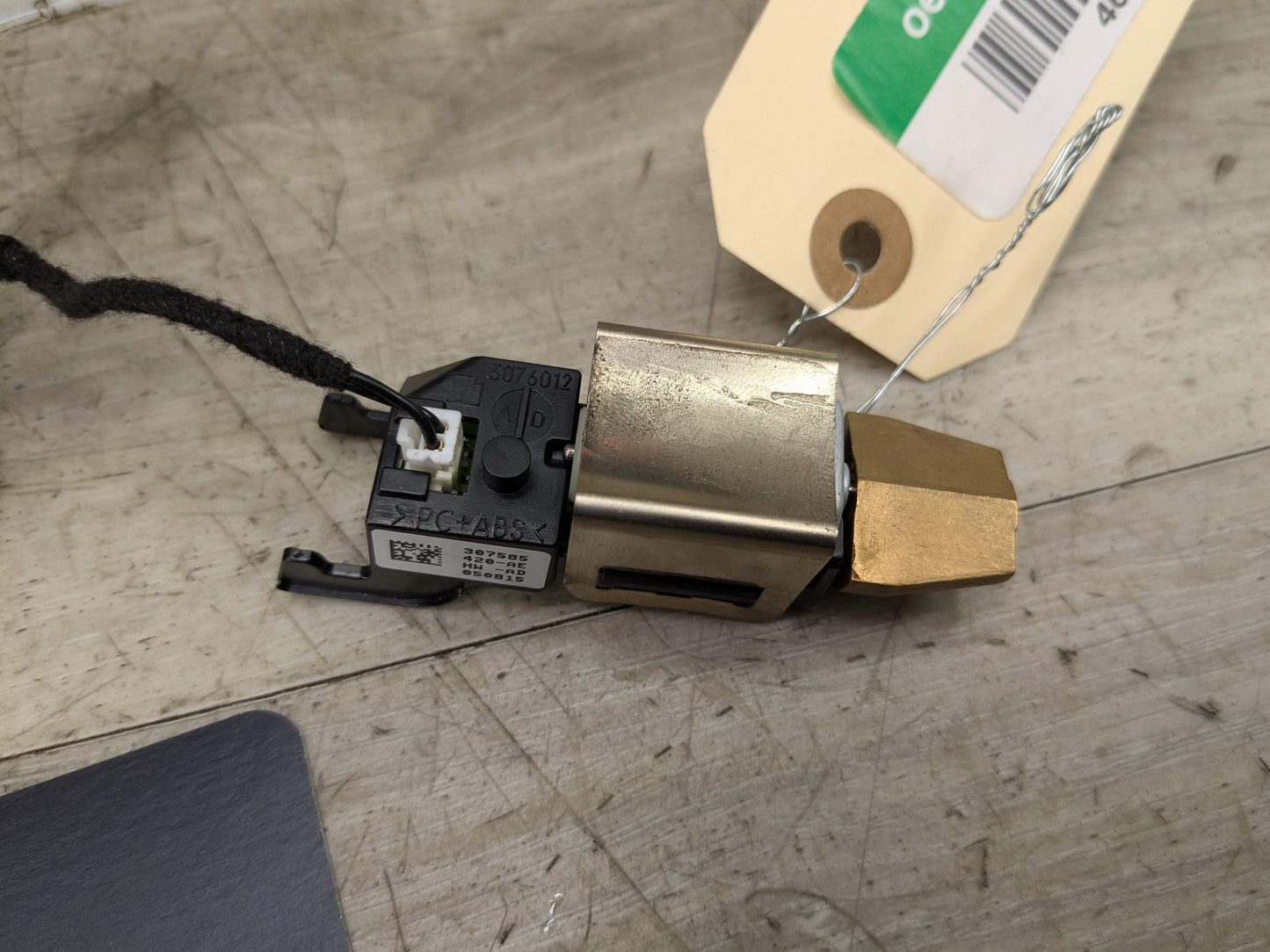 OEM BMW F15 F85 F16 M Sport Steering Wheel Control Unit Vibration Motor Wiring