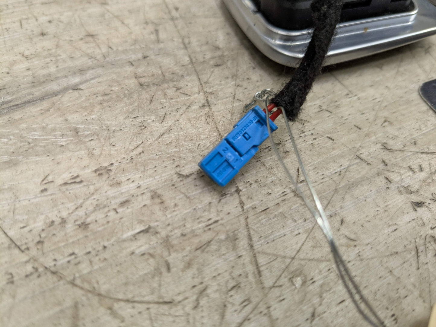 OEM BMW F15 F25 F30 F32 F33 F36 F48 X1 X3 X5 AT Paddle Shifter Plus Minus PAIR