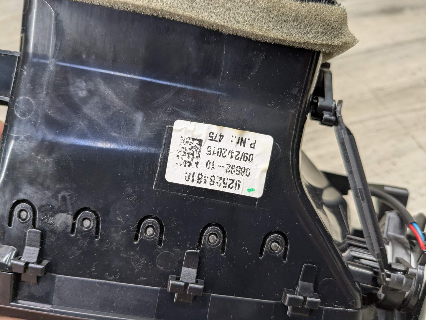 14-19 OEM BMW F15 F16 F85 F86 X5 X6 Dash Center Hazard Button AC Air Vent Grille