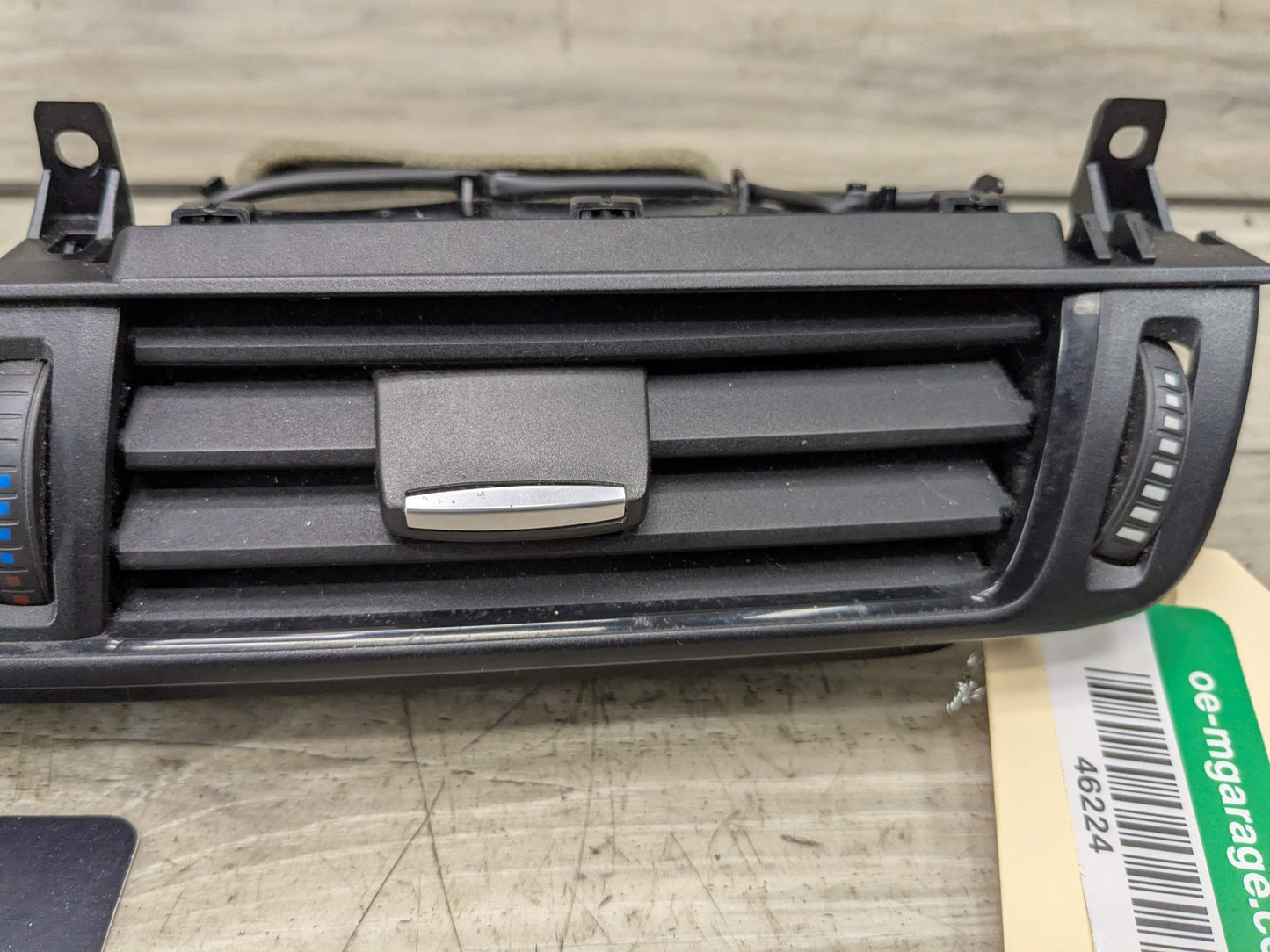 14-19 OEM BMW F15 F16 F85 F86 X5 X6 Dash Center Hazard Button AC Air Vent Grille