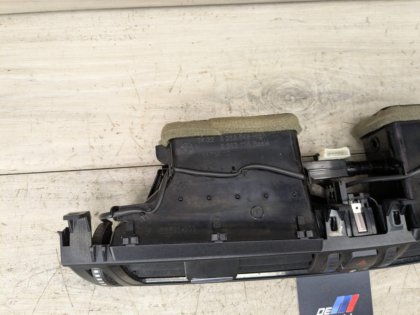 14-19 OEM BMW F15 F16 F85 F86 X5 X6 Dash Center Hazard Button AC Air Vent Grille