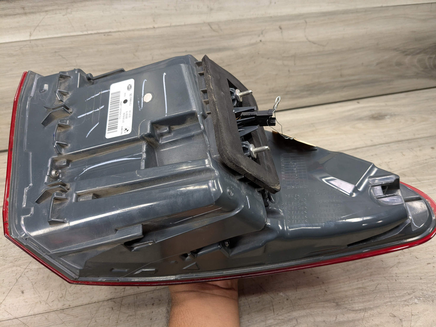 15-19 OEM BMW F16 F86 X6 X6M Rear Right Passenger Outer Quarter Stop Tail Light