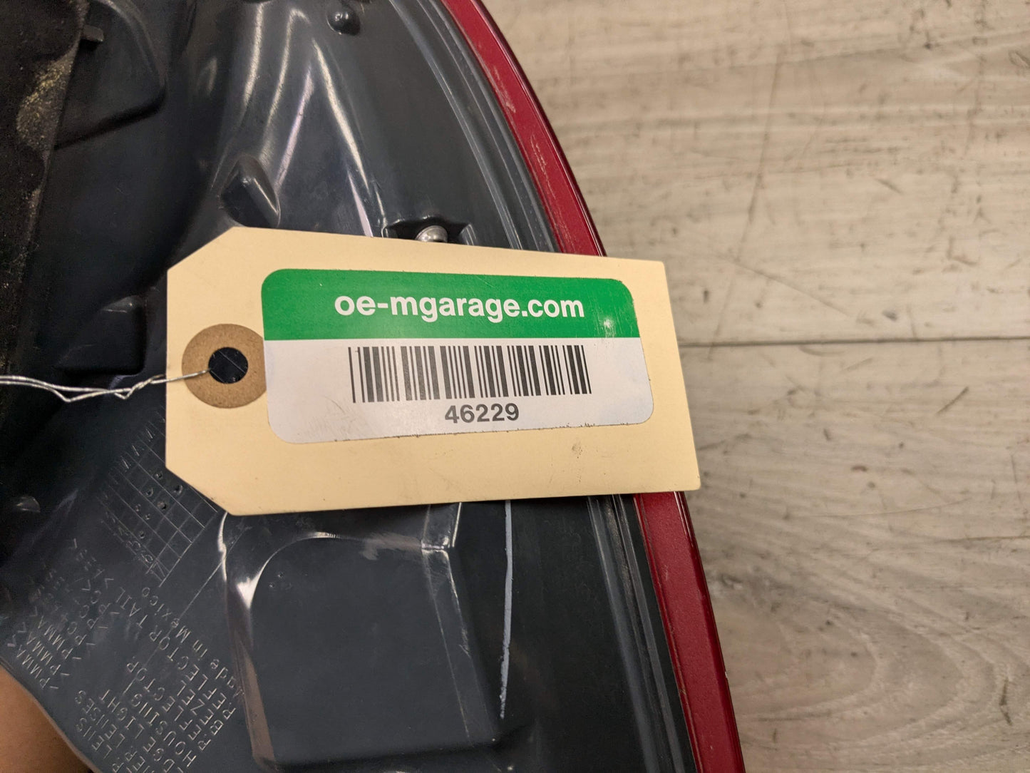 15-19 OEM BMW F16 F86 X6 X6M Rear Right Passenger Outer Quarter Stop Tail Light