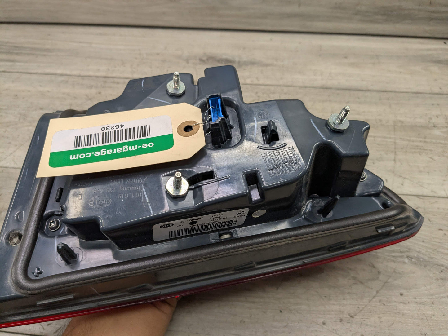 15-19 OEM BMW F16 F86 X6 X6M Rear Left Driver Inner Liftgate Stop Tail Light