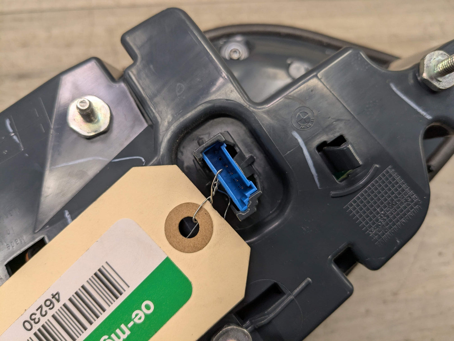 15-19 OEM BMW F16 F86 X6 X6M Rear Left Driver Inner Liftgate Stop Tail Light