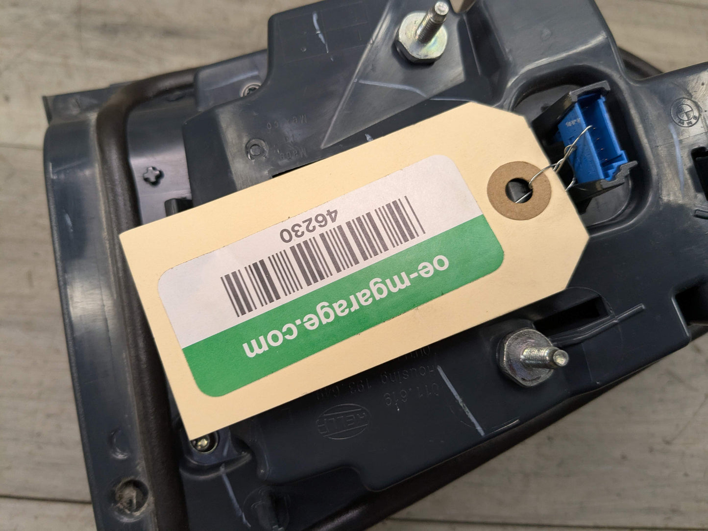 15-19 OEM BMW F16 F86 X6 X6M Rear Left Driver Inner Liftgate Stop Tail Light