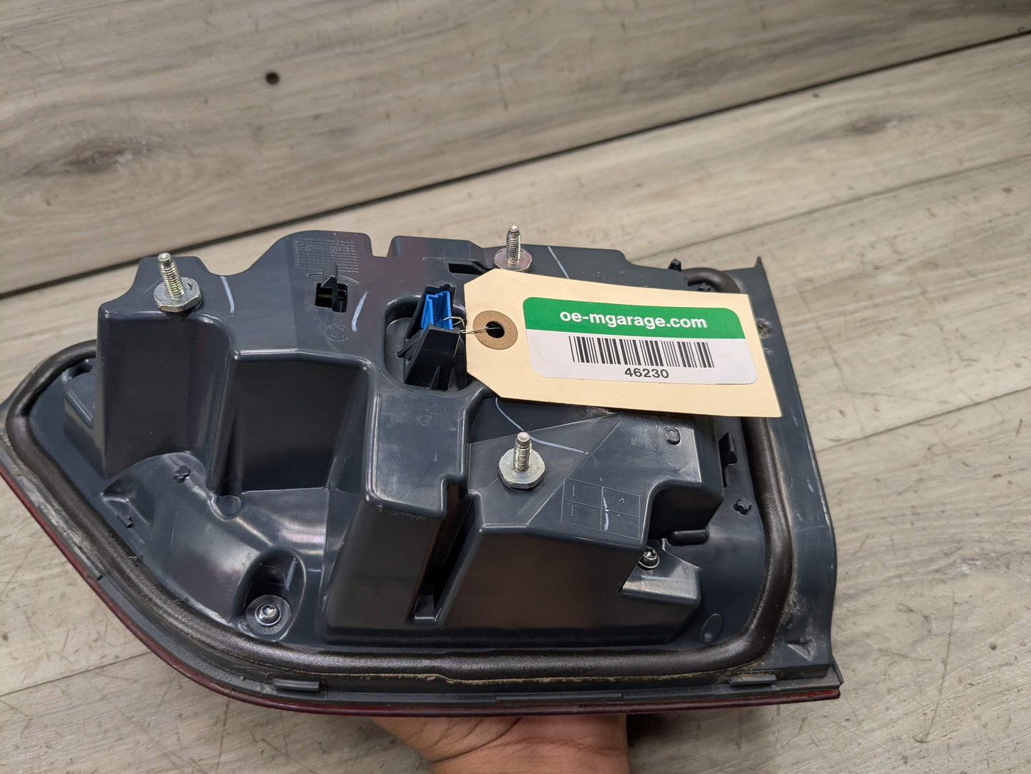 15-19 OEM BMW F16 F86 X6 X6M Rear Left Driver Inner Liftgate Stop Tail Light