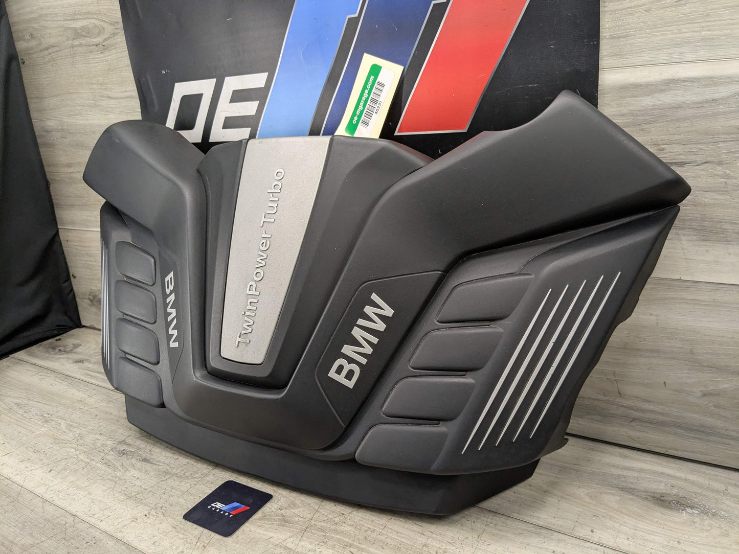 OEM BMW F15 F16 X5 50iX Engine Cover Head Cylinder Ignition Coil Covering N63