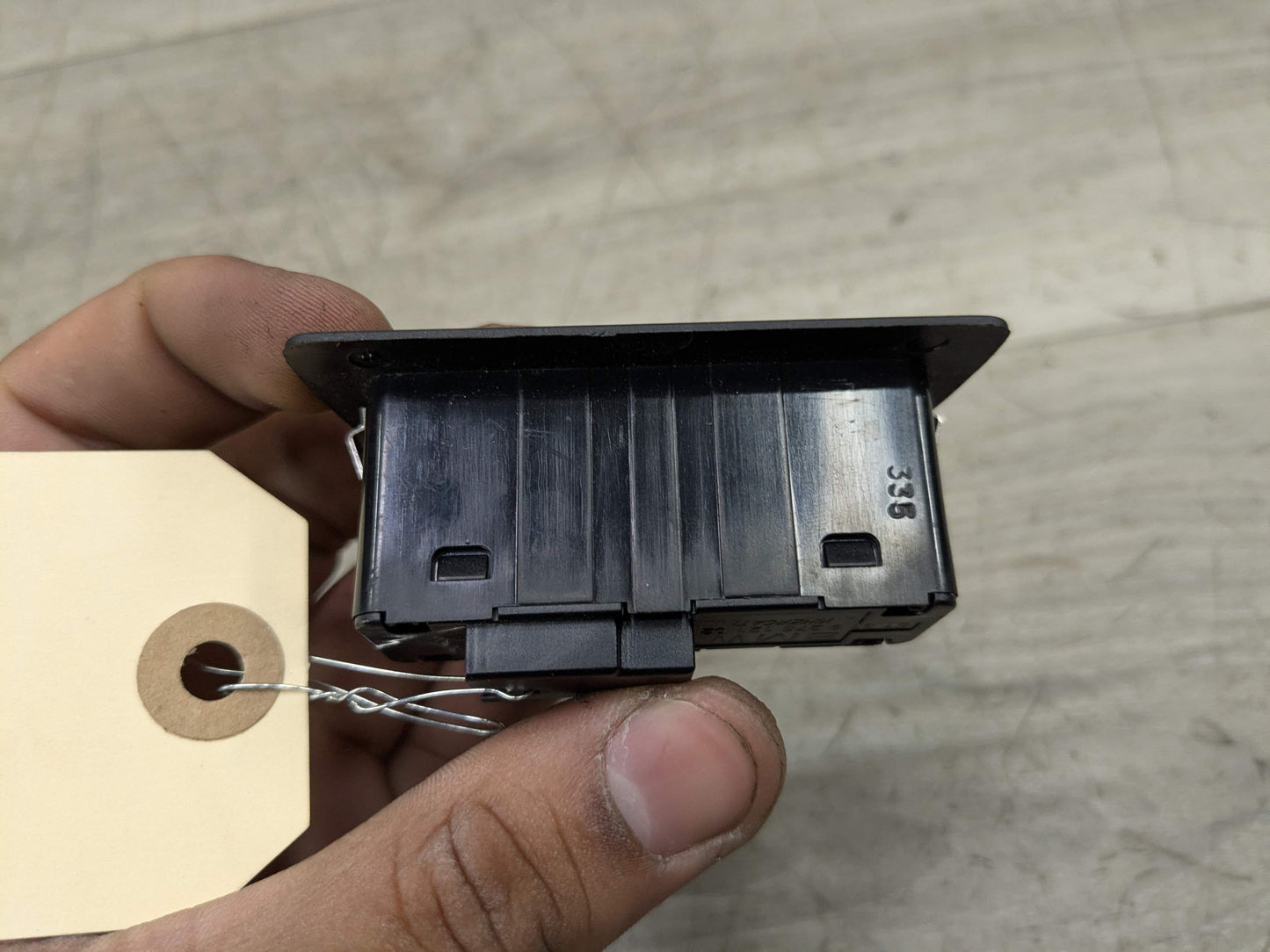 OEM BMW F02 F10 F15 F48 F90 G01 G20 G30 G80 X3 Rear Trunk Lid Center Lock Switch