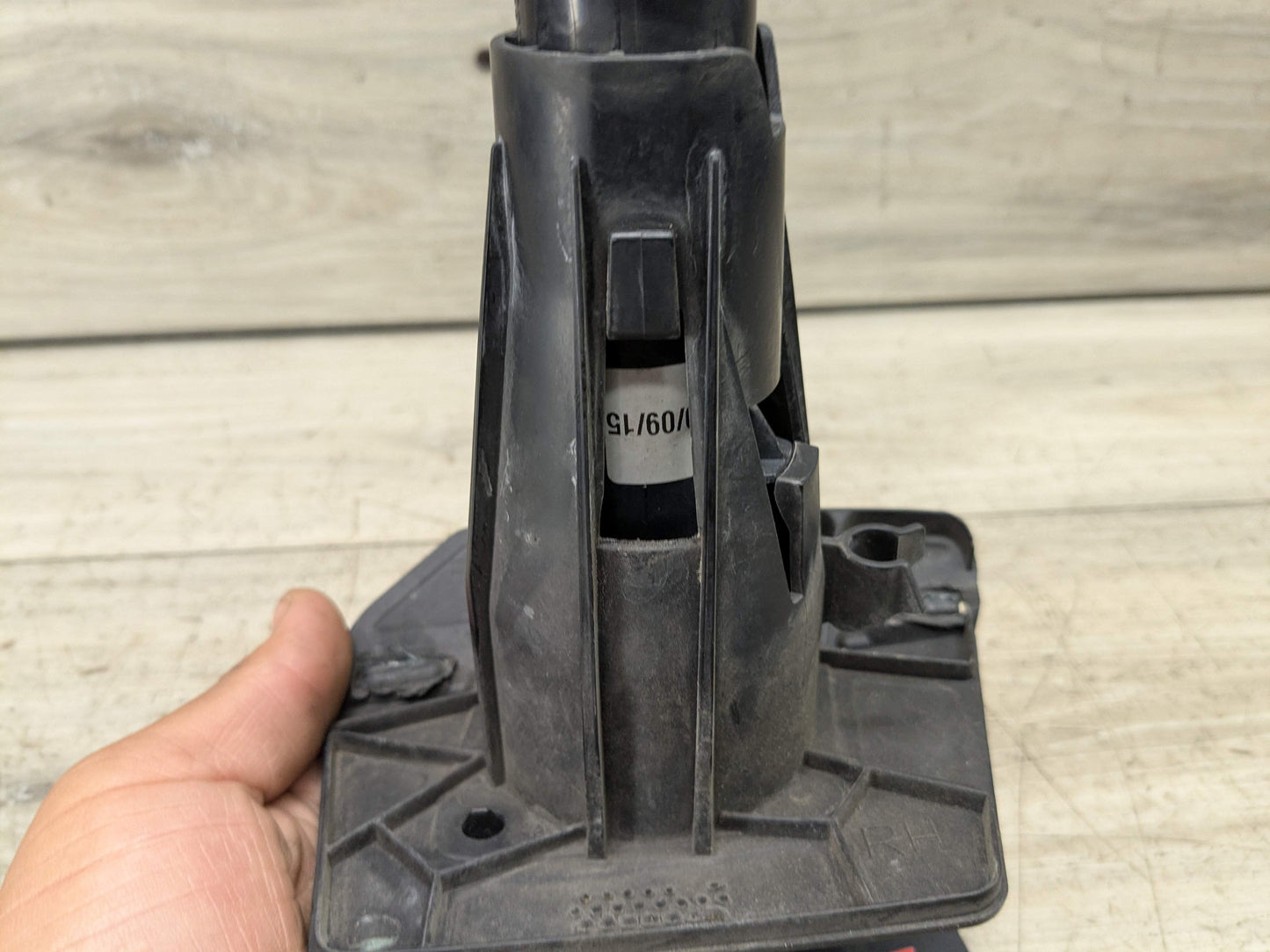 OEM BMW X5 F15 F85 X6 F16 F86 Headlight Washer Pump Right Passenger Spray Nozzle