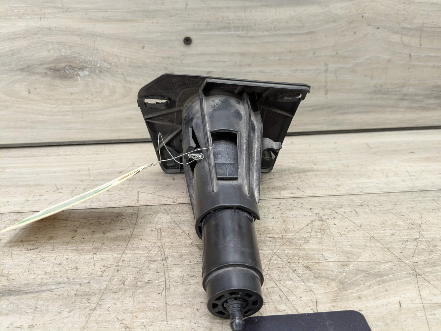 OEM BMW X5 F15 F85 X6 F16 F86 Headlight Washer Pump Right Passenger Spray Nozzle