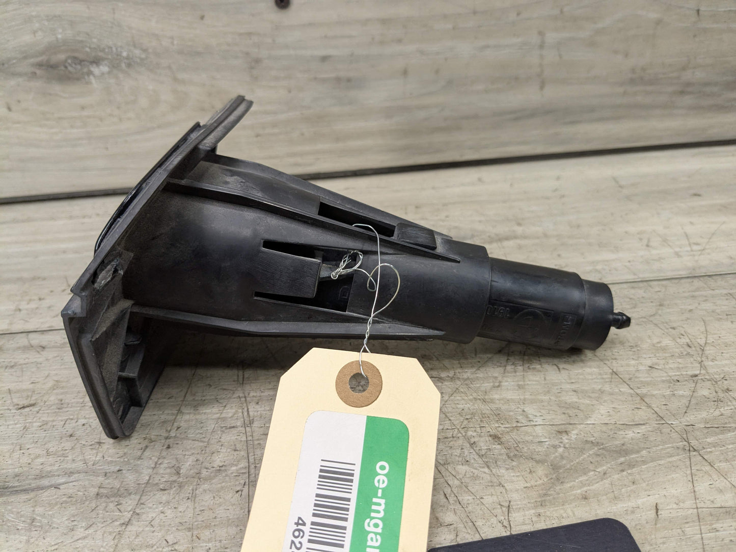 OEM BMW X5 F15 F85 X6 F16 F86 Headlight Washer Pump Right Passenger Spray Nozzle