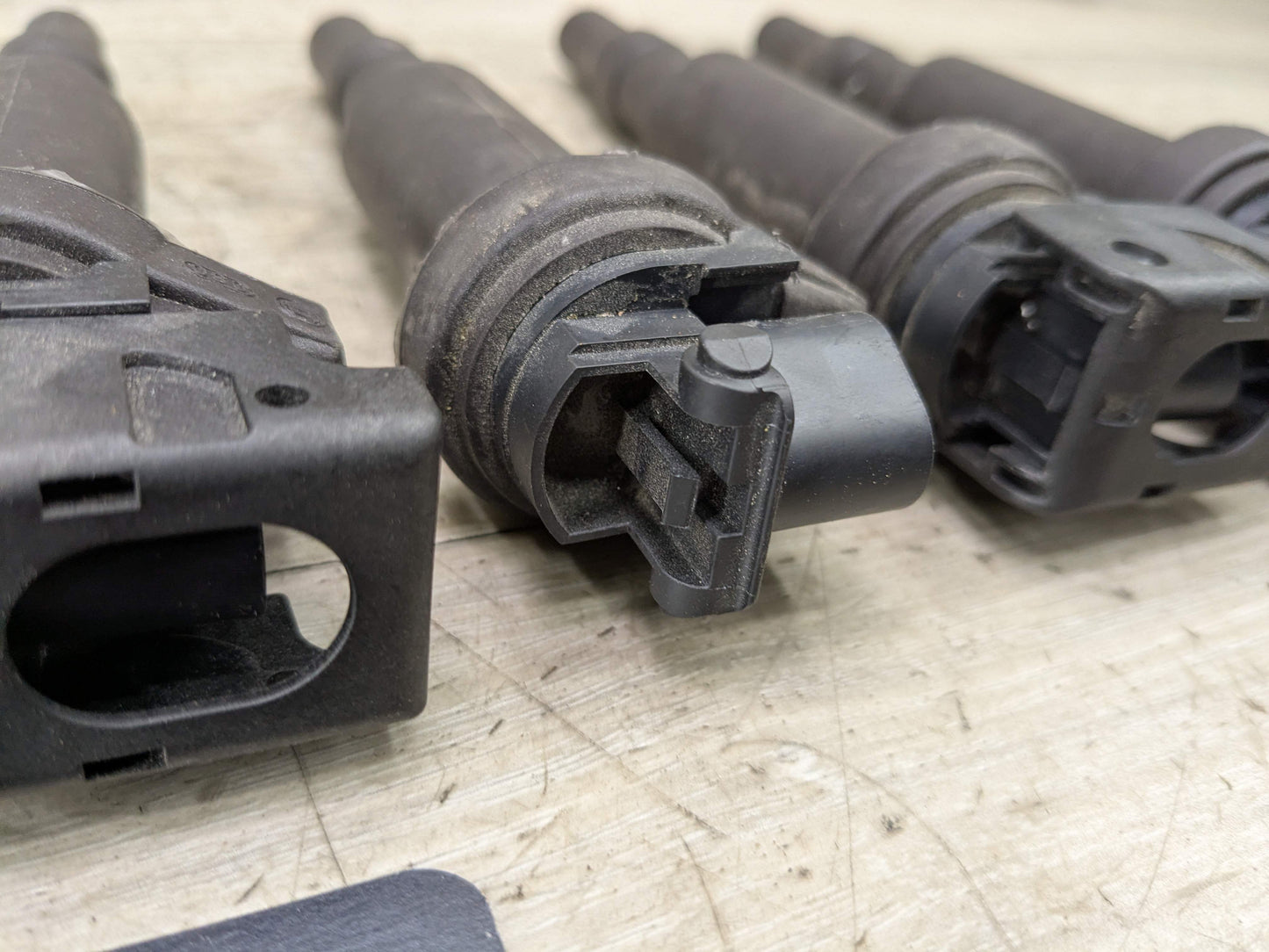 *OEM BMW E90 E92 F30 F32 F80 M4 Engine N20 N54 N55 S55 Ignition Bosch Coils SET