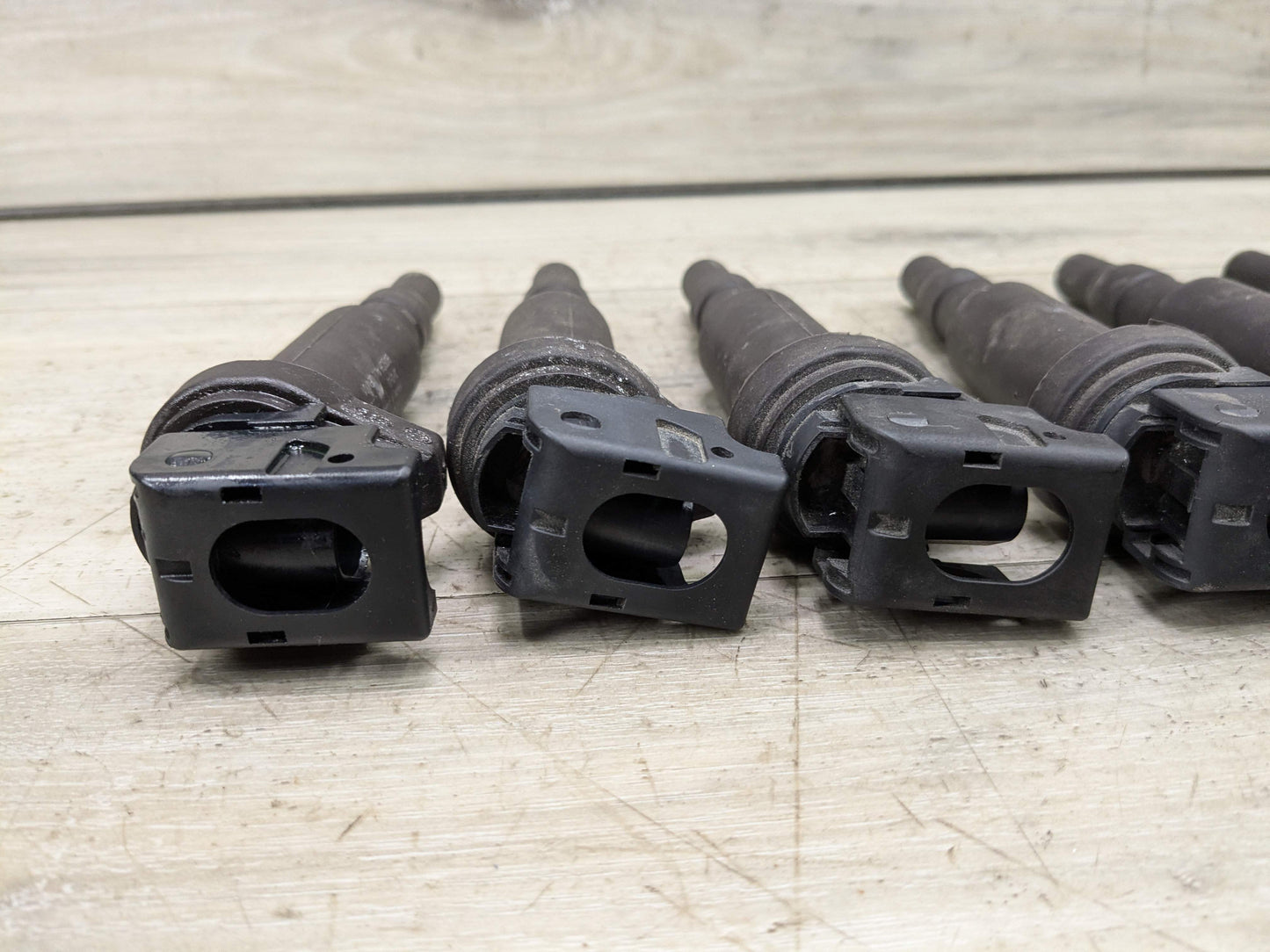 *OEM BMW E90 E92 F30 F32 F80 M4 Engine N20 N54 N55 S55 Ignition Bosch Coils SET