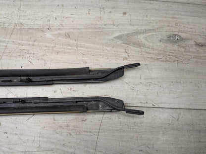 OEM BMW F16 F86 X6 X6M Front Left Right Windshield Side Drip Molding PAIR Black