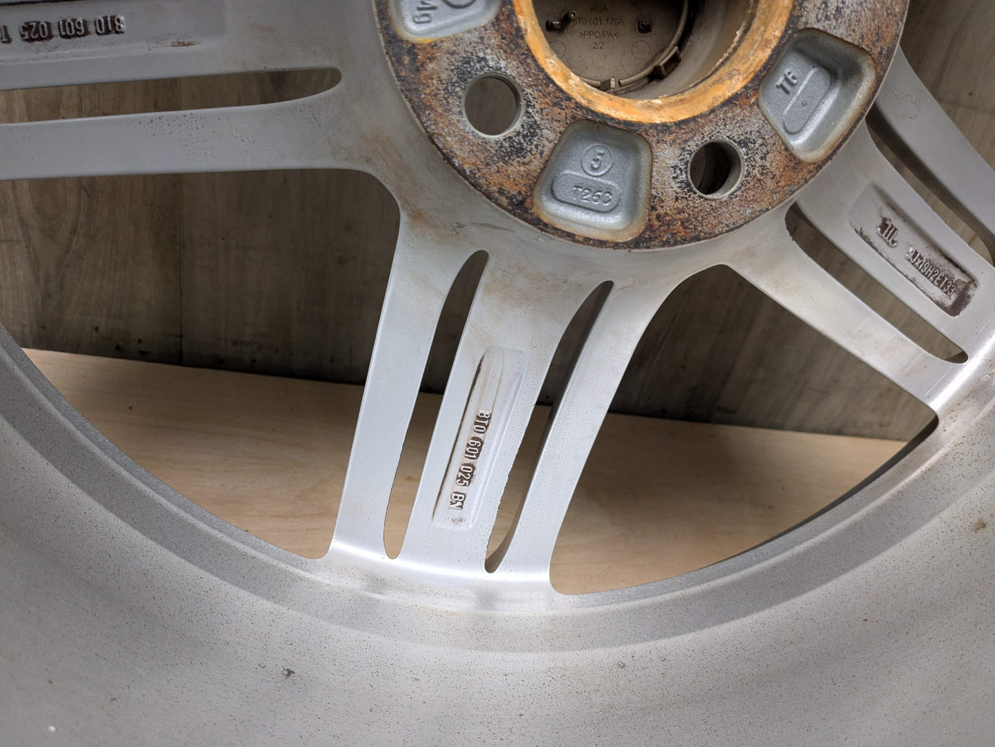 *07-17 OEM AUDI A5 Quatro S5 19x9 ET33 Wheel Rim 5 Triple Spoke