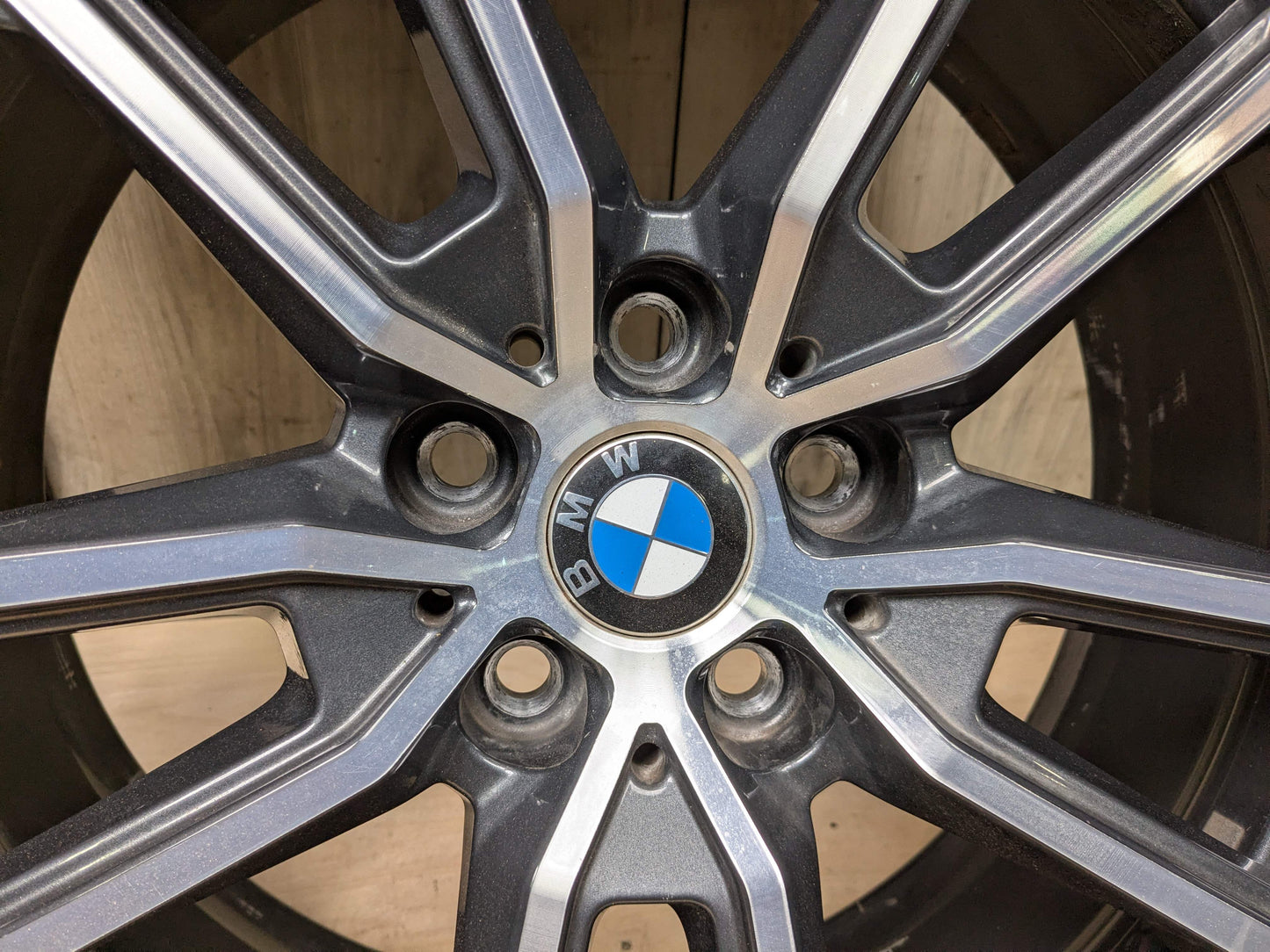 *OEM BMW G20 G22 G23 G42 330 M340 FRONT Rim Wheel 18x7.5 ET25 V-spoke Style 780