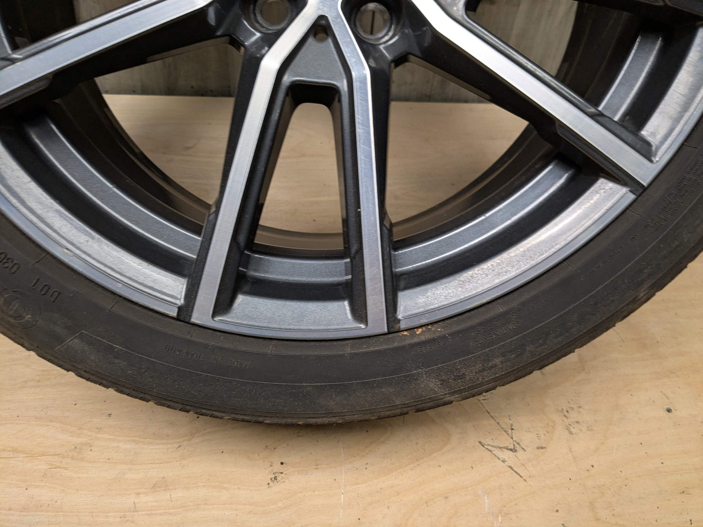 *OEM BMW G20 G22 G23 G42 330 M340 FRONT Rim Wheel 18x7.5 ET25 V-spoke Style 780