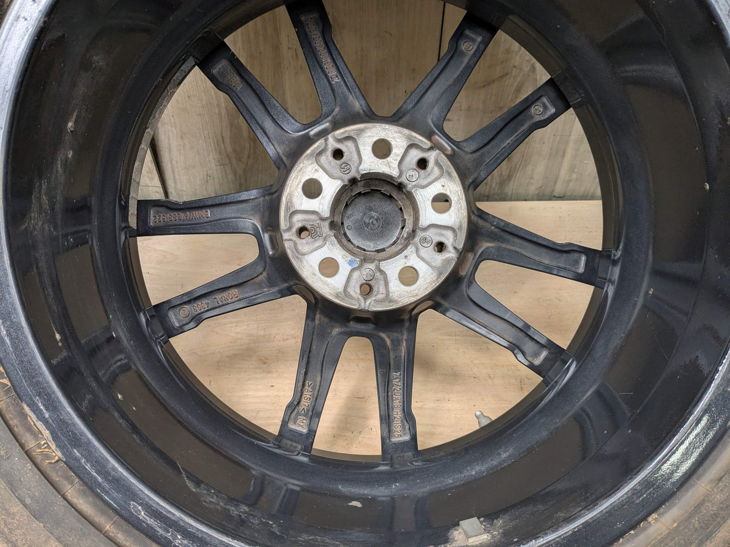 OEM BMW G20 G22 G23 G42 330 M340 FRONT Rim Wheel 18x7.5 ET25 V-spoke Style 780