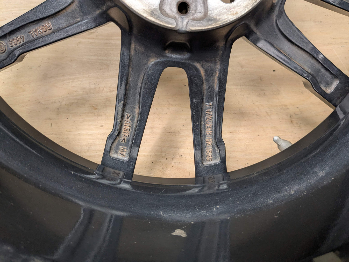 OEM BMW G20 G22 G23 G42 330 M340 FRONT Rim Wheel 18x7.5 ET25 V-spoke Style 780