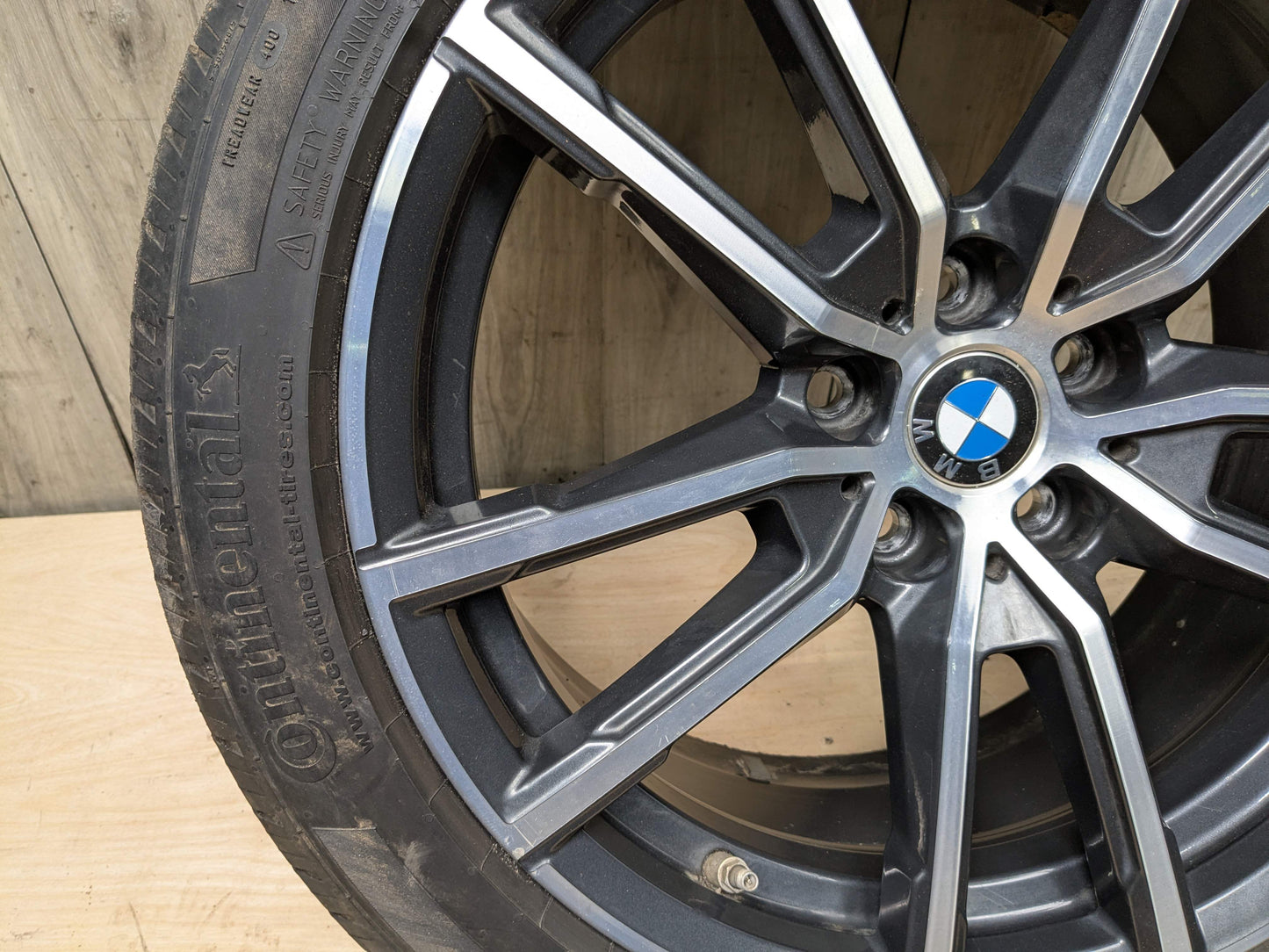 OEM BMW G20 G22 G23 G42 330 M340 FRONT Rim Wheel 18x7.5 ET25 V-spoke Style 780