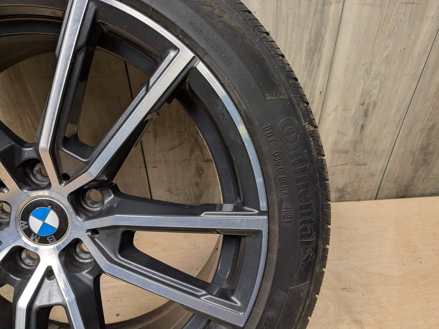 OEM BMW G20 G22 G23 G42 330 M340 FRONT Rim Wheel 18x7.5 ET25 V-spoke Style 780