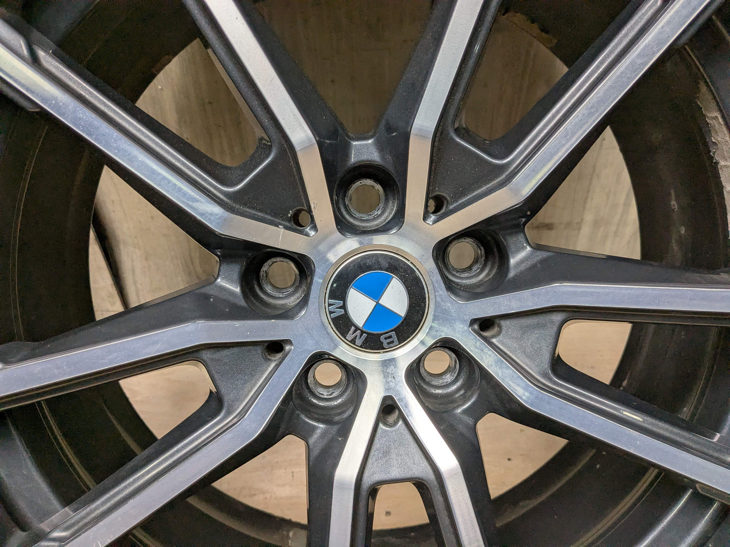 OEM BMW G20 G22 G23 G42 330 M340 FRONT Rim Wheel 18x7.5 ET25 V-spoke Style 780