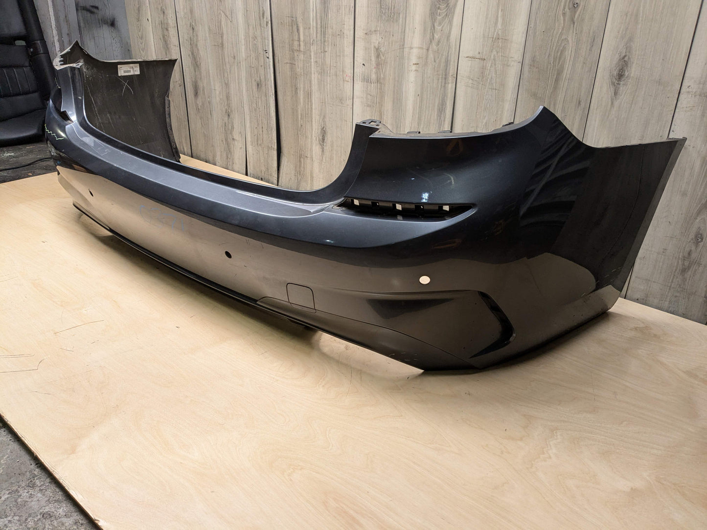 *19-22 OEM BMW G20 330 M SPORT Rear Bumper Cover Panel w Diffuser Gray B39