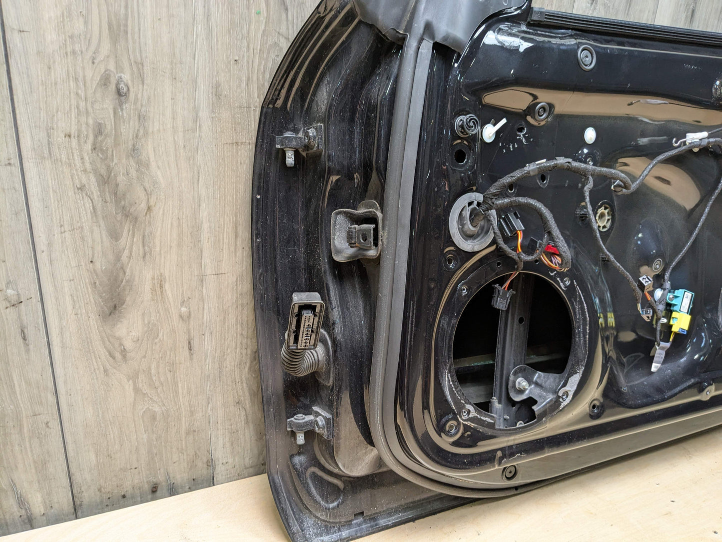 * 08-17 OEM AUDI A5 S5 RS5 Front Right Passenger Side Door Shell Panel Black