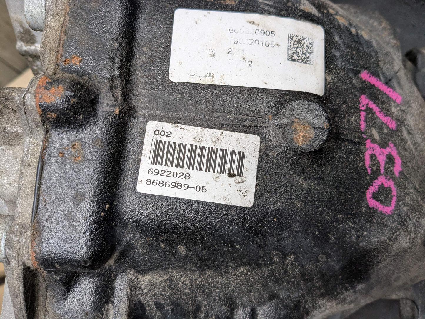 OEM BMW G20 G22 G23 G42 330 M340 Rear Differential Axle Gearbox Carrier 2.81 43K