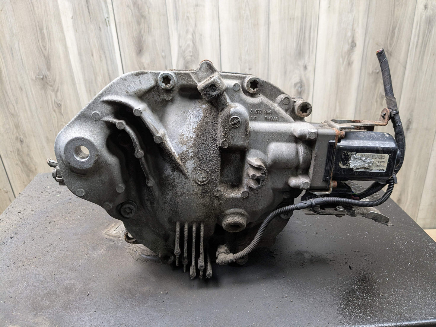 OEM BMW G20 G22 G23 G42 330 M340 Rear Differential Axle Gearbox Carrier 2.81 43K