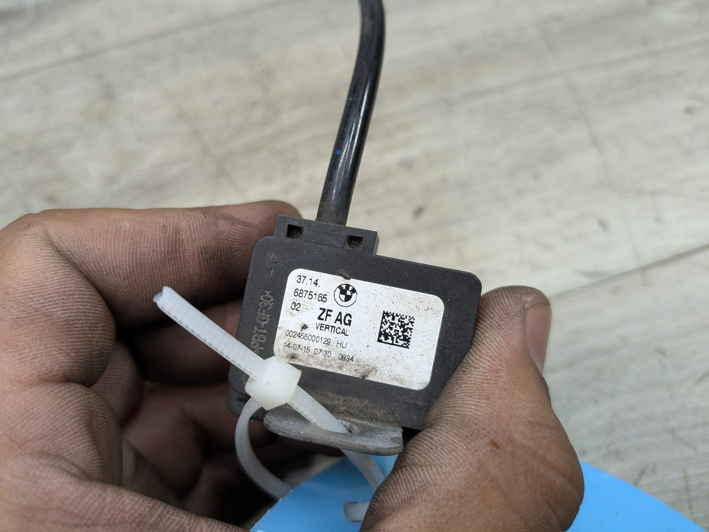 14-19 OEM BMW F15 F16 F85 F86 X5 X6 X5M Rear Acceleration Sensor Module w/ Cable