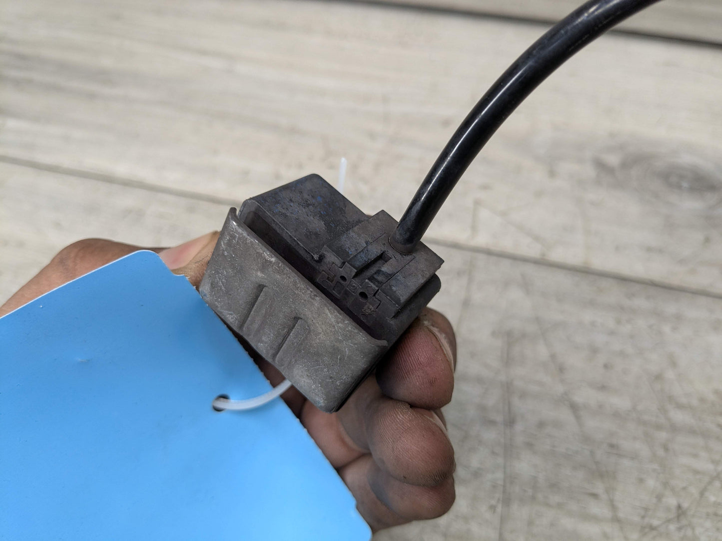 14-19 OEM BMW F15 F16 F85 F86 X5 X6 X5M Rear Acceleration Sensor Module w/ Cable