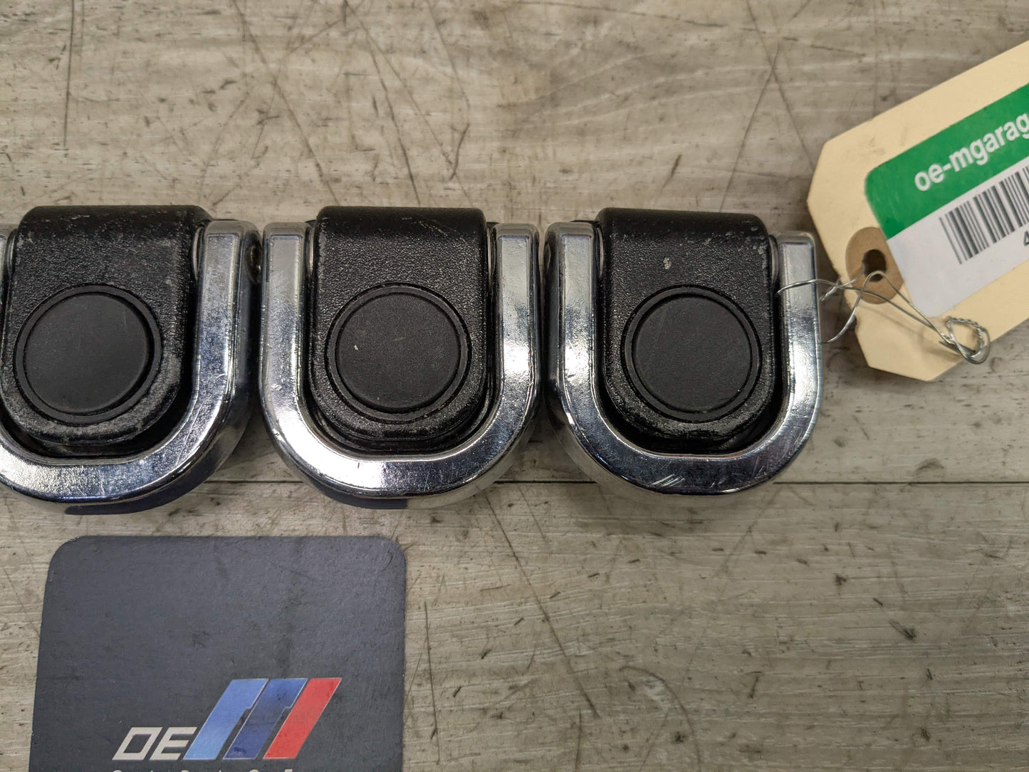 OEM BMW E70 E83 F15 F25 G01 X3 X5 Trunk Cargo Latch Tie Down Hook Clasp Ring (4)