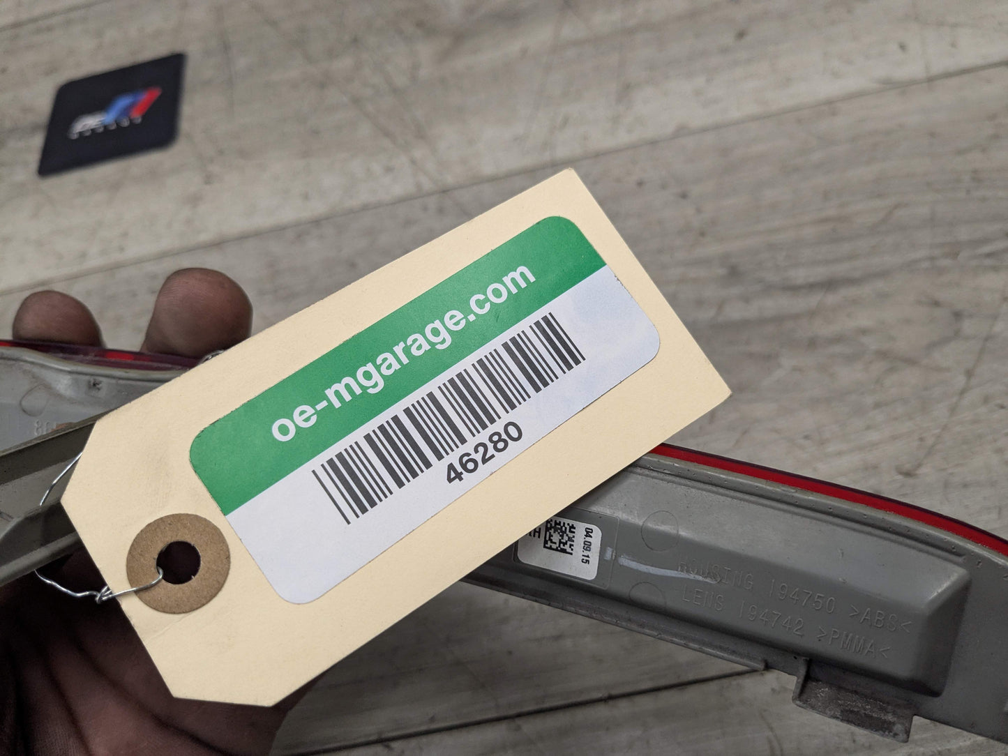 15-19 OEM BMW F16 X6 Rear Bumper Right Passenger Side Marker Light Reflector